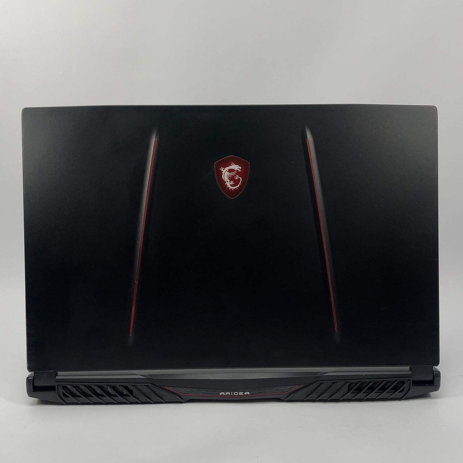 MSI Raider GE75 i7-10750H 16GB RAM 1TB SSD 512GB SSD GeForce RTX 2080 Super