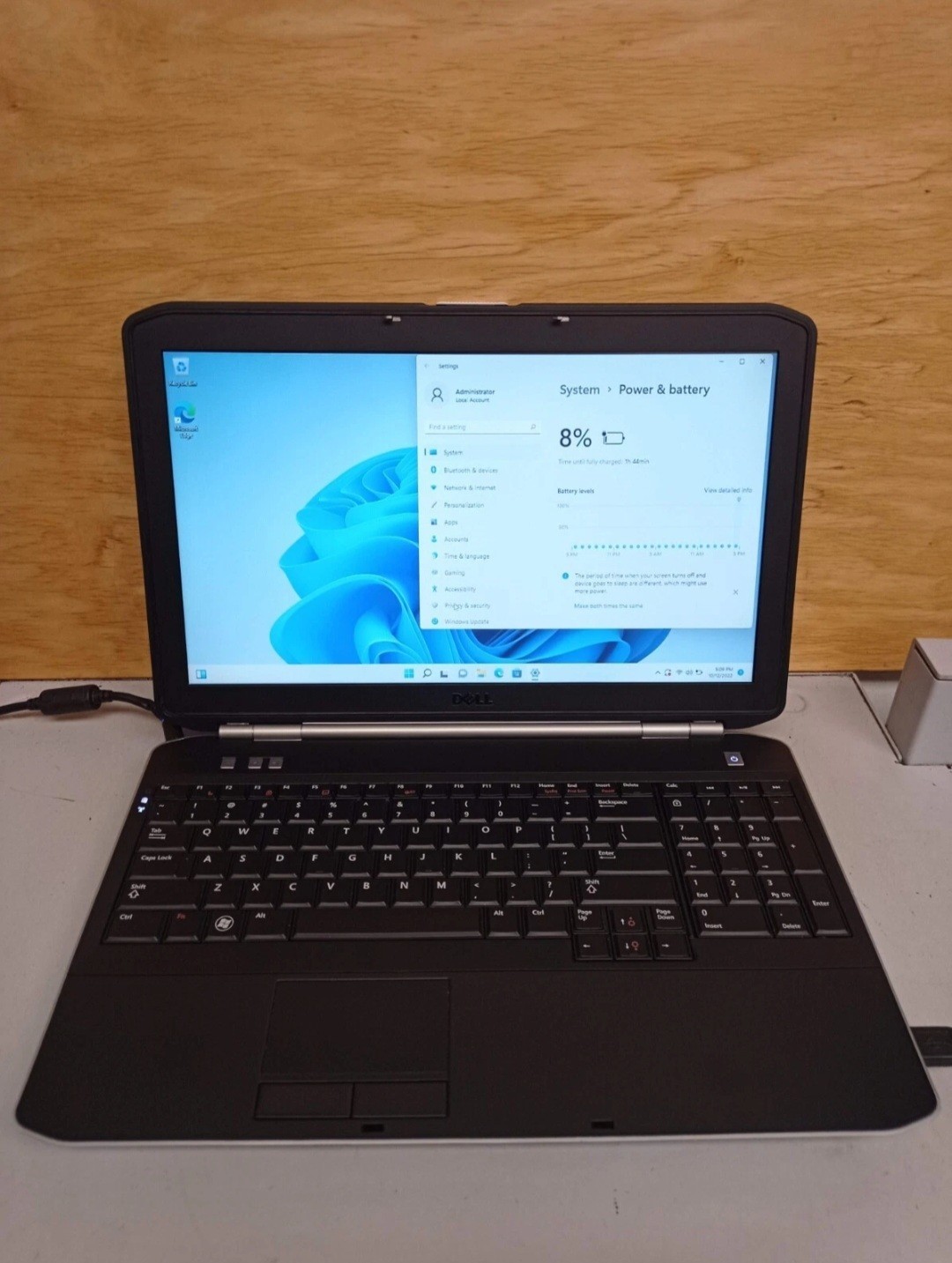 Dell Latitude E5520 Intel Core i5-2520M 2.5 GHz 4GB RAM 240 GB SSD 15.6″ HG4FLQ1