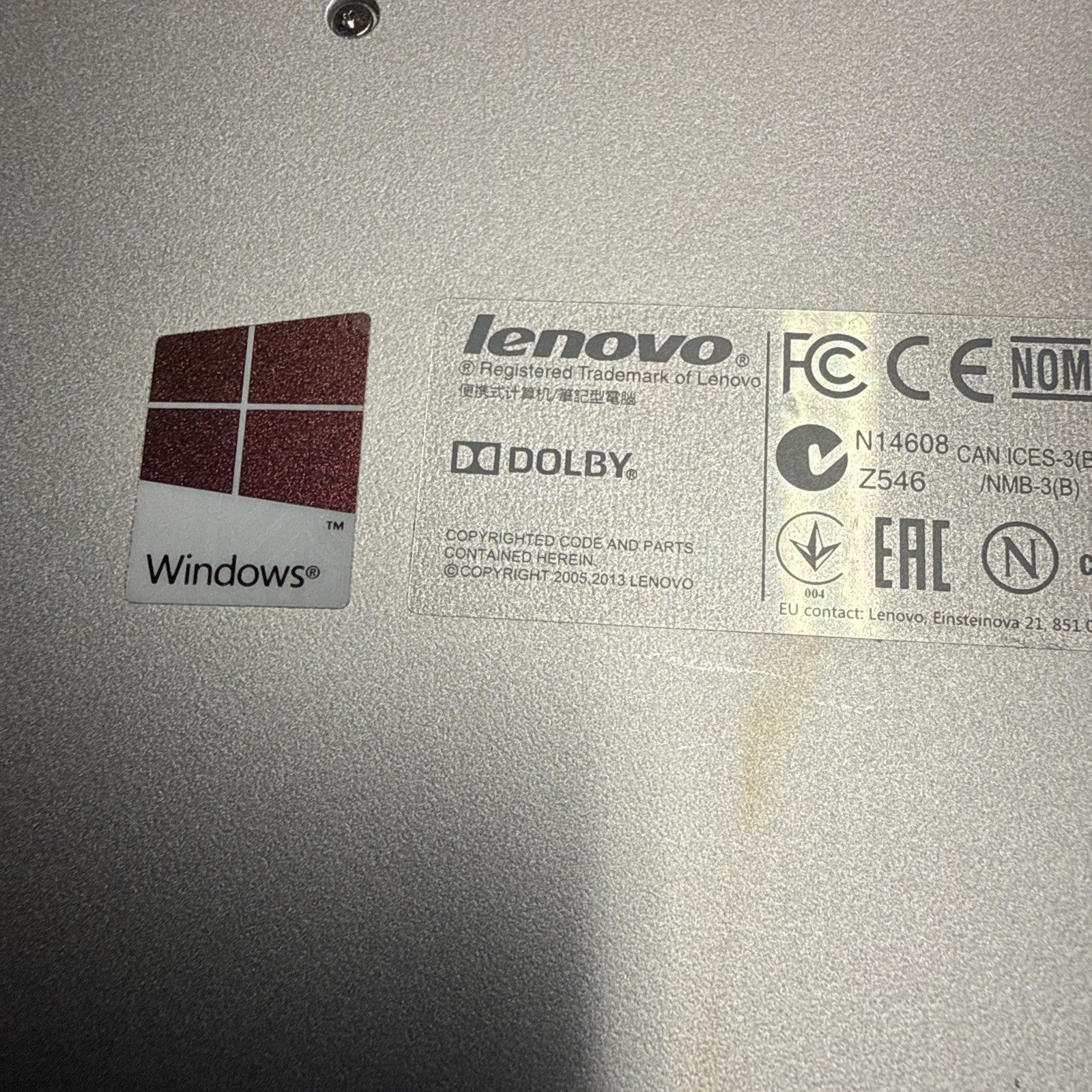 Used Lenovo Yoga 2 11 2-in-1 Convertible Laptop / Tablet 360° hinge Touchscreen