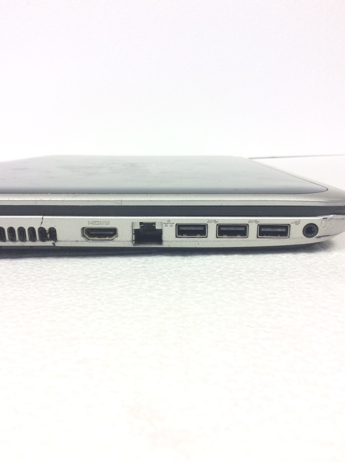 Dell Inspiron 15R 5521 Laptop i7-3537U 2.0Ghz 3rd Gen 15.6″ HD Touch w/8Gb Ram