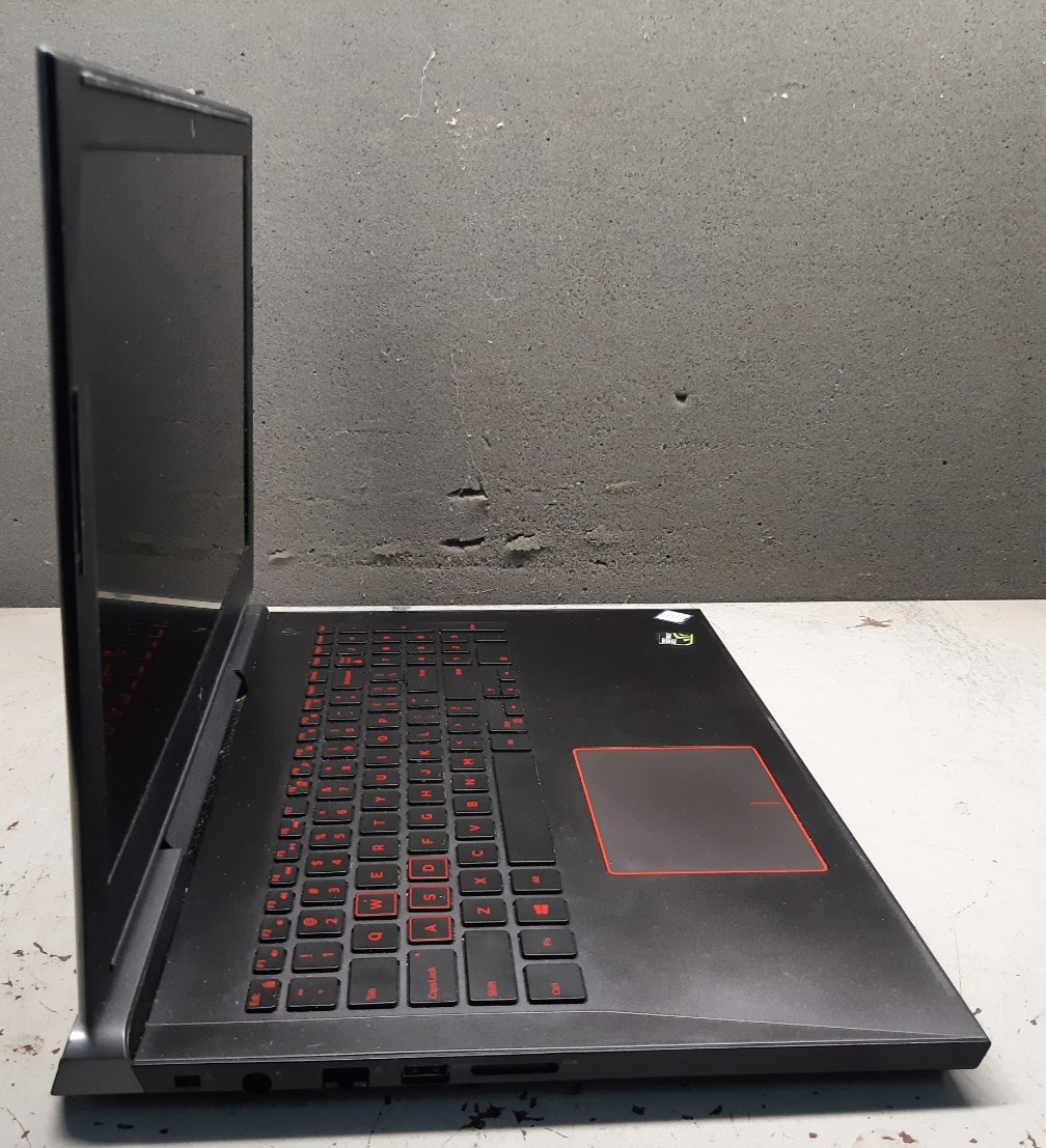 Dell G5 5587 i5-8300H 15.6″ 4GB RAM No SSD No OS