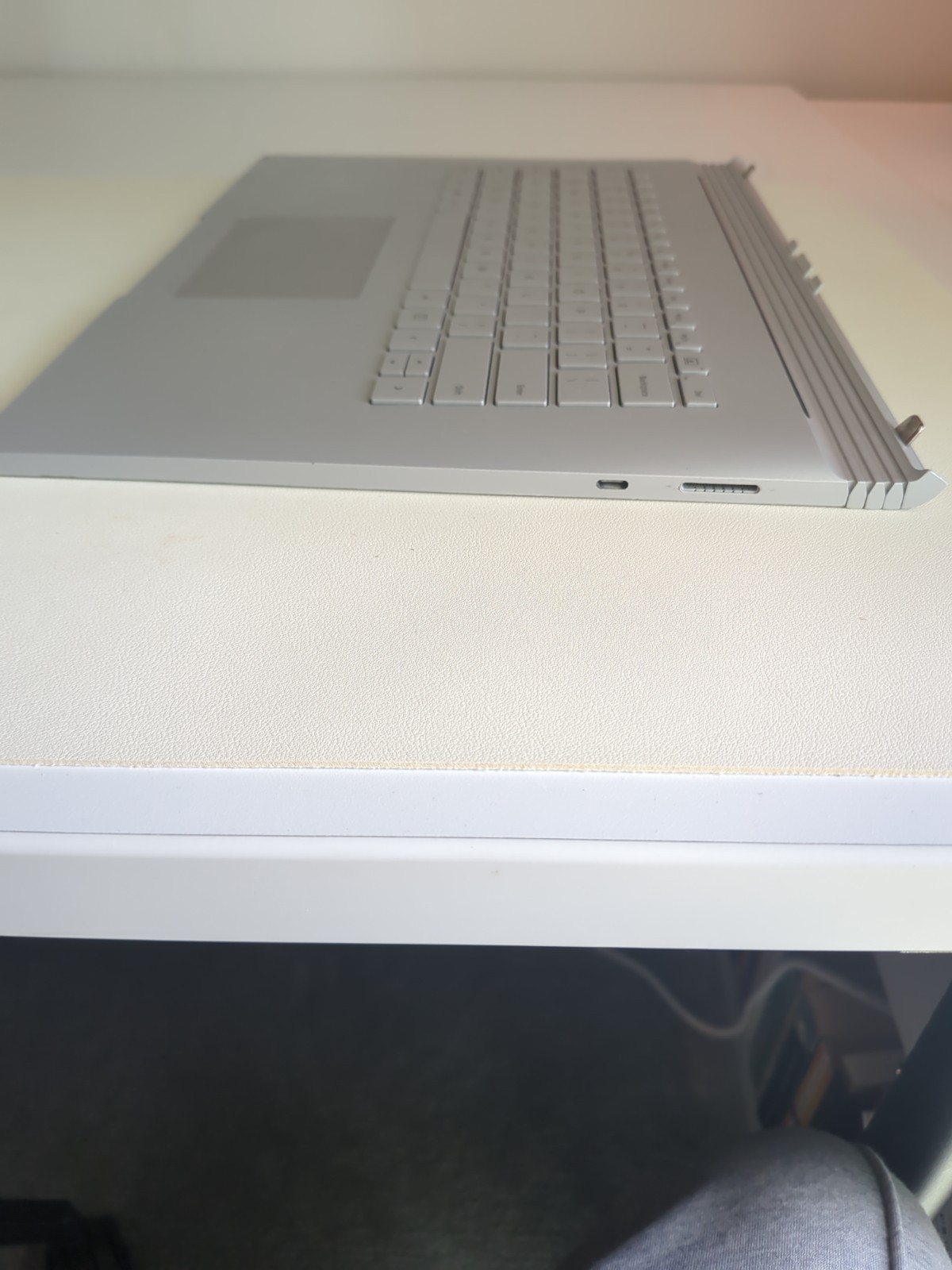 Microsoft Surface Book 2 15″ (16/512GB, i7-8650U, Nvidia GTX 1060 Mobile)