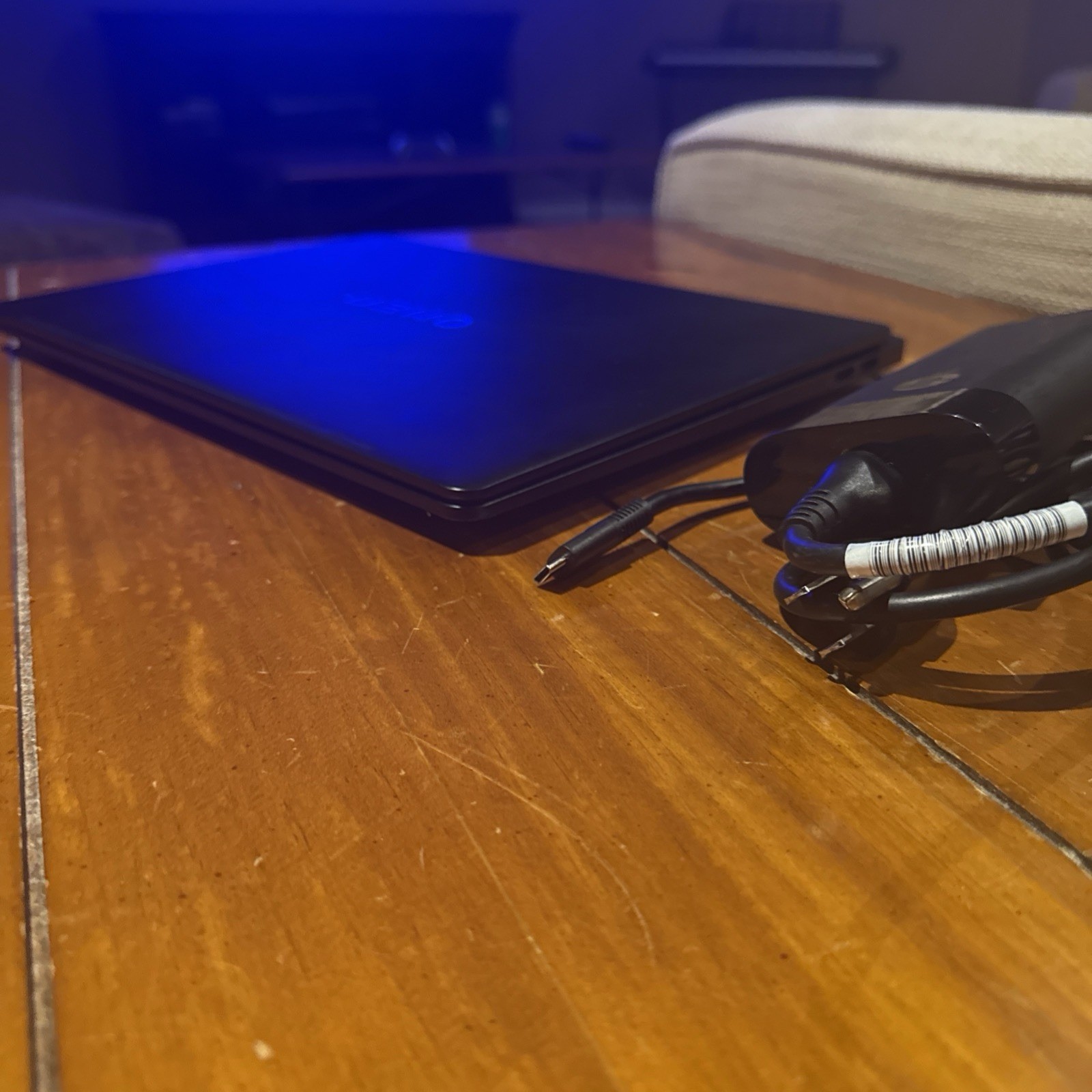 HP OMEN Transcend 14″ 120Hz, RTX 4060, 3k OLED DISPLAY W/ Monitor and Keyboard