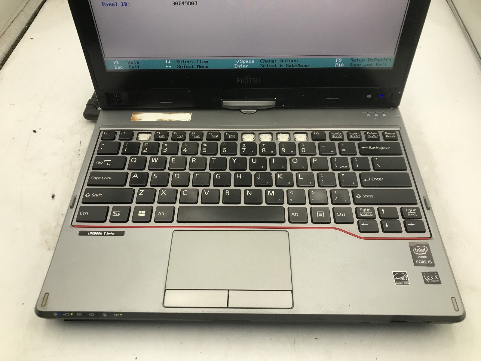FUJITSU LIFEBOOK T725 – BOOTS TO BIOS – INTEL I5 5200U – 4GB RAM – READ DESC -BB