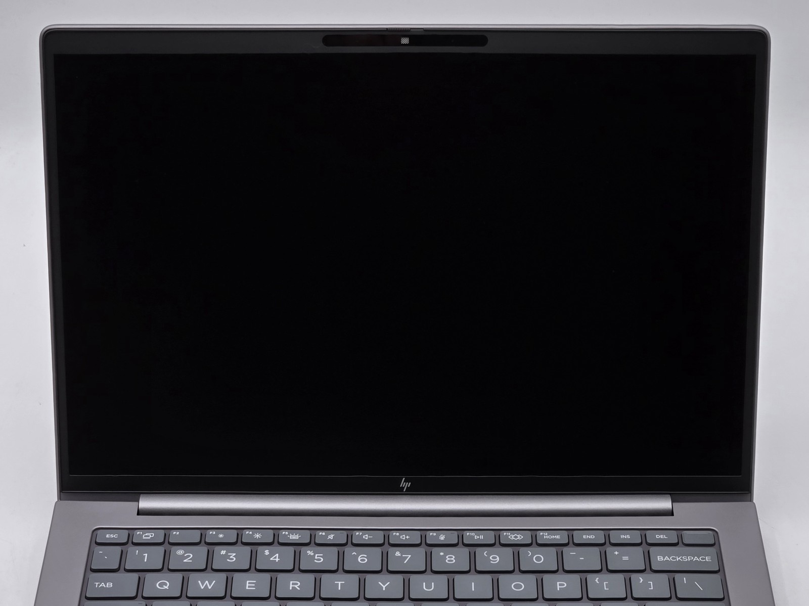 HP ZBook 8 G1i 14 Ultra 7 265H RTX 500 Ada 32GB 1TB W11P Grade B
