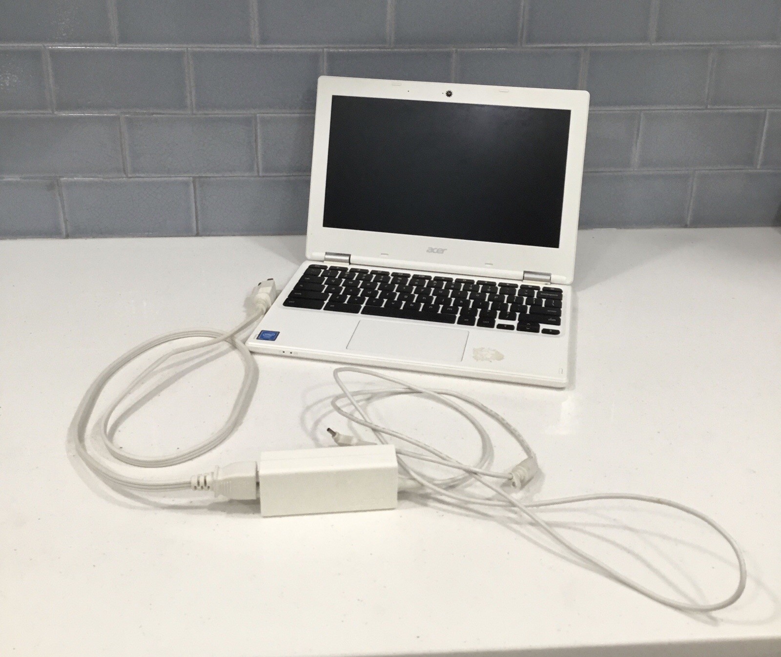 Acer Chromebook Chrome OS 2GB RAM 11.6 Inches