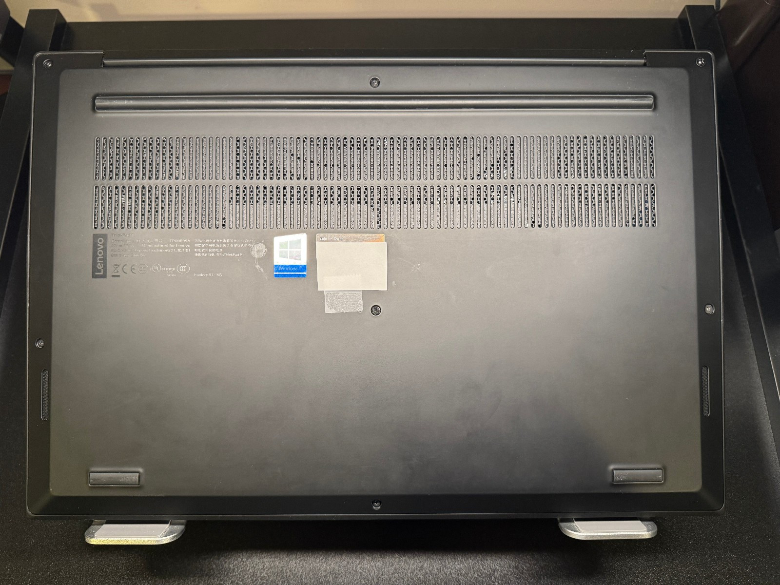 Lenovo ThinkPad P1 15.6” 4K Touch Xeon E-2176M 32GB ECC 512GB SSD NVIDIA P2000