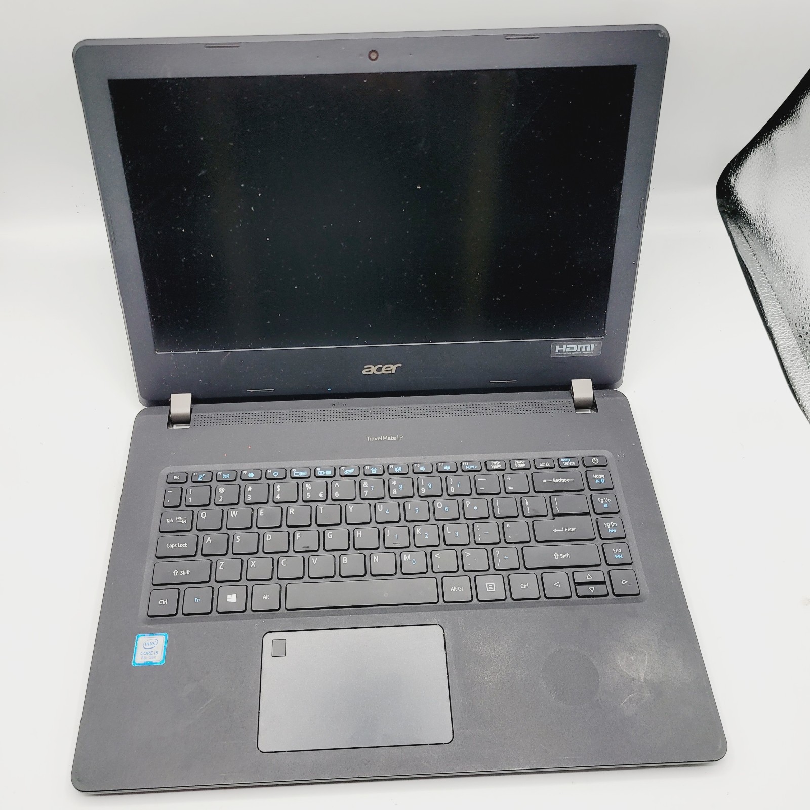 Acer TravelMate P214 Core i5 8th Gen No RAM No HDD 15.6″ FOR PARTS