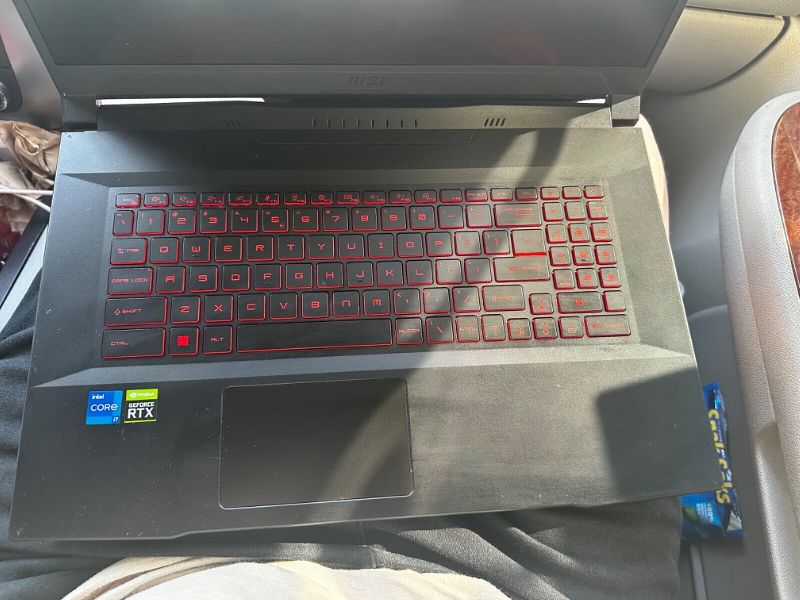 MSI Katana GF76 11UD-001 17.3″ (512GB SSD, Intel Core i7 11th Gen., 4.60 GHz,…