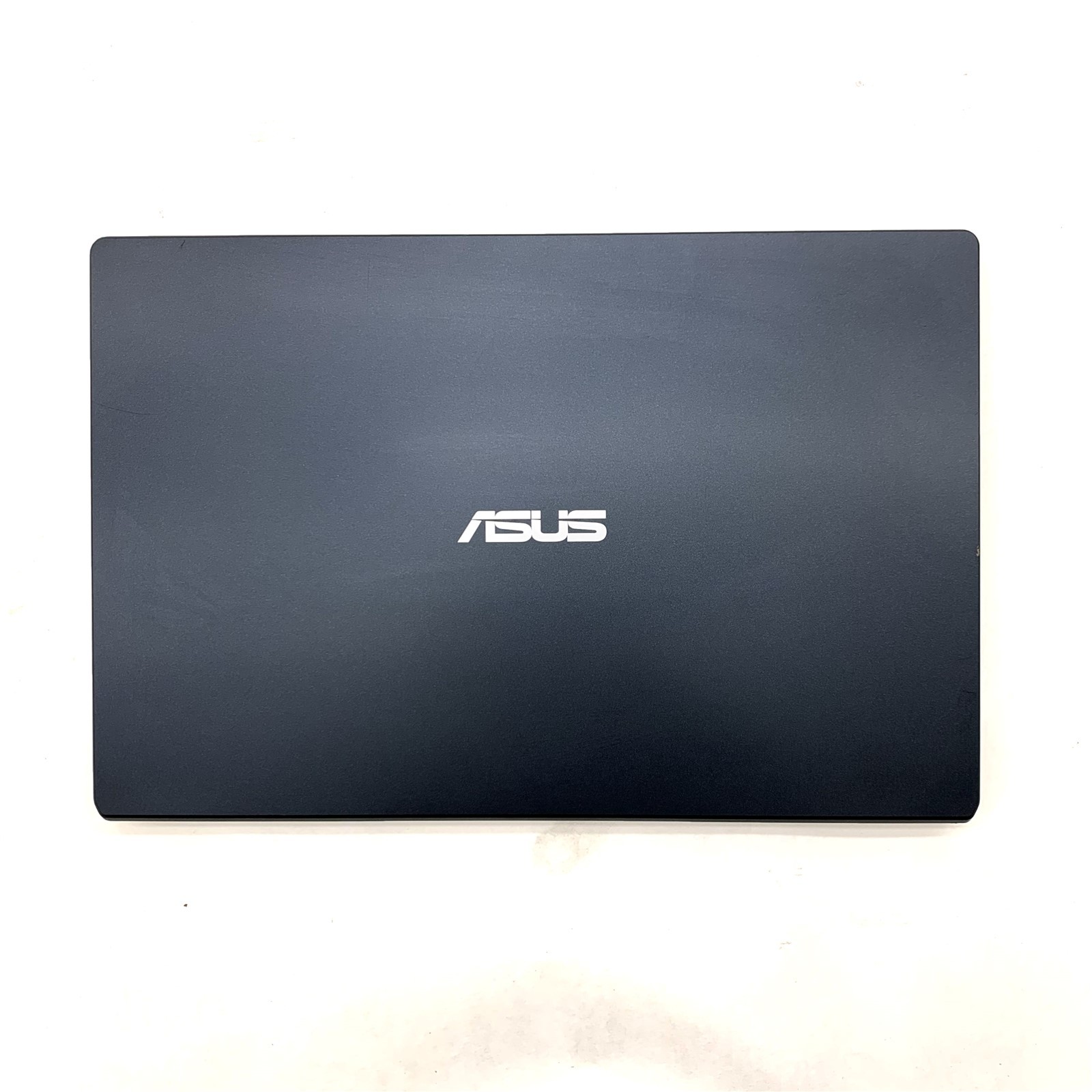 Asus Notebook L410M 14″ Intel Pentium Silver N5030 1.10 GHz 4GB 256GB SSD Win 11