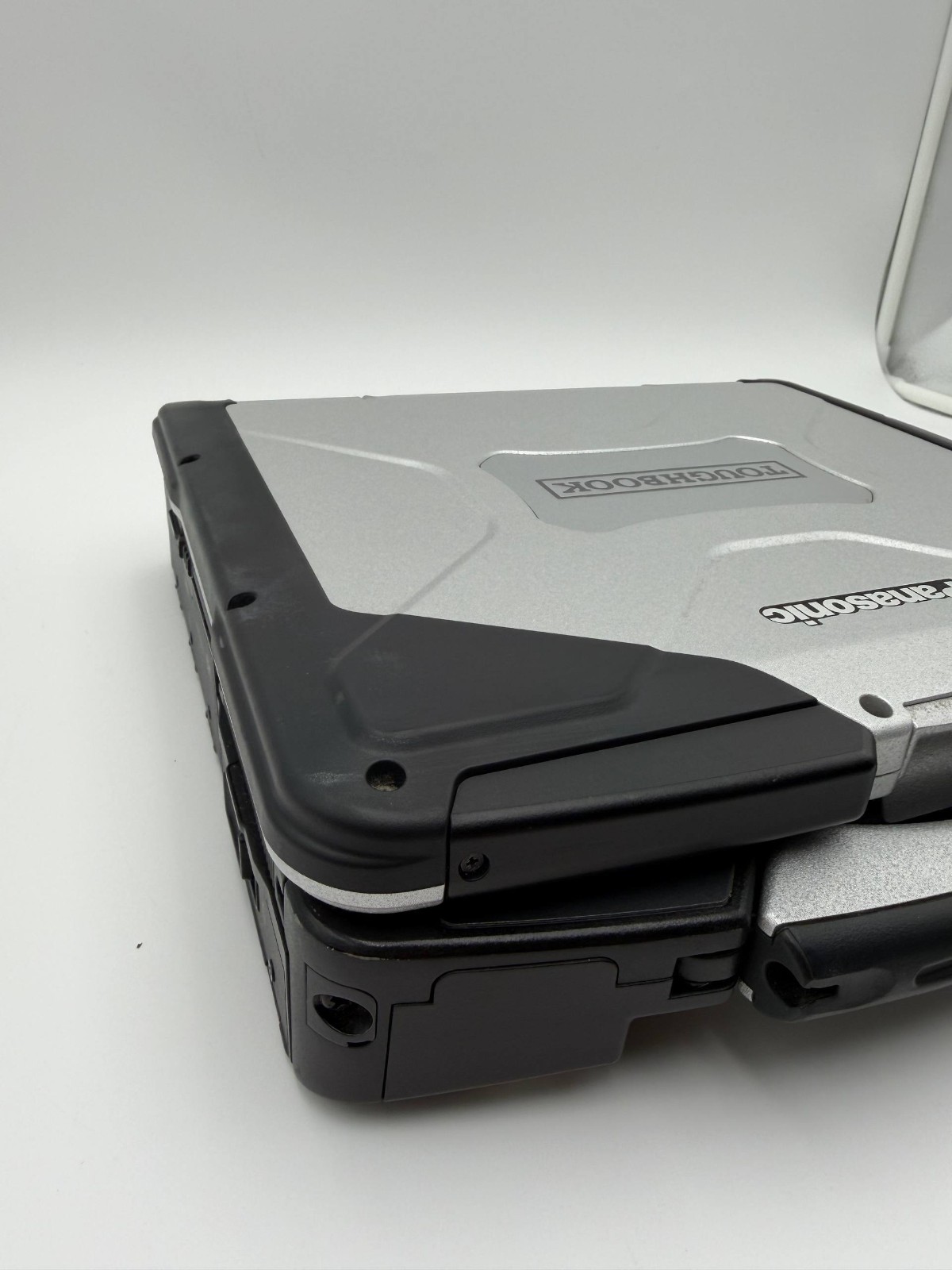 Panasonic Toughbook CF-31 MK6 i5-7300U Touch 16GB 512GB SSD Win10pro 4G/DVD