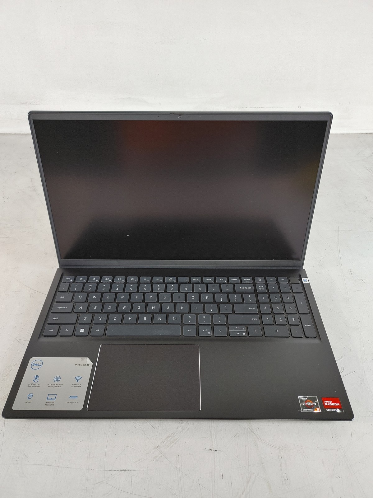 Dell Inspiron 5515 Ryzen 5 5500U 2.10 GHz 8 GB DDR4 No HDD