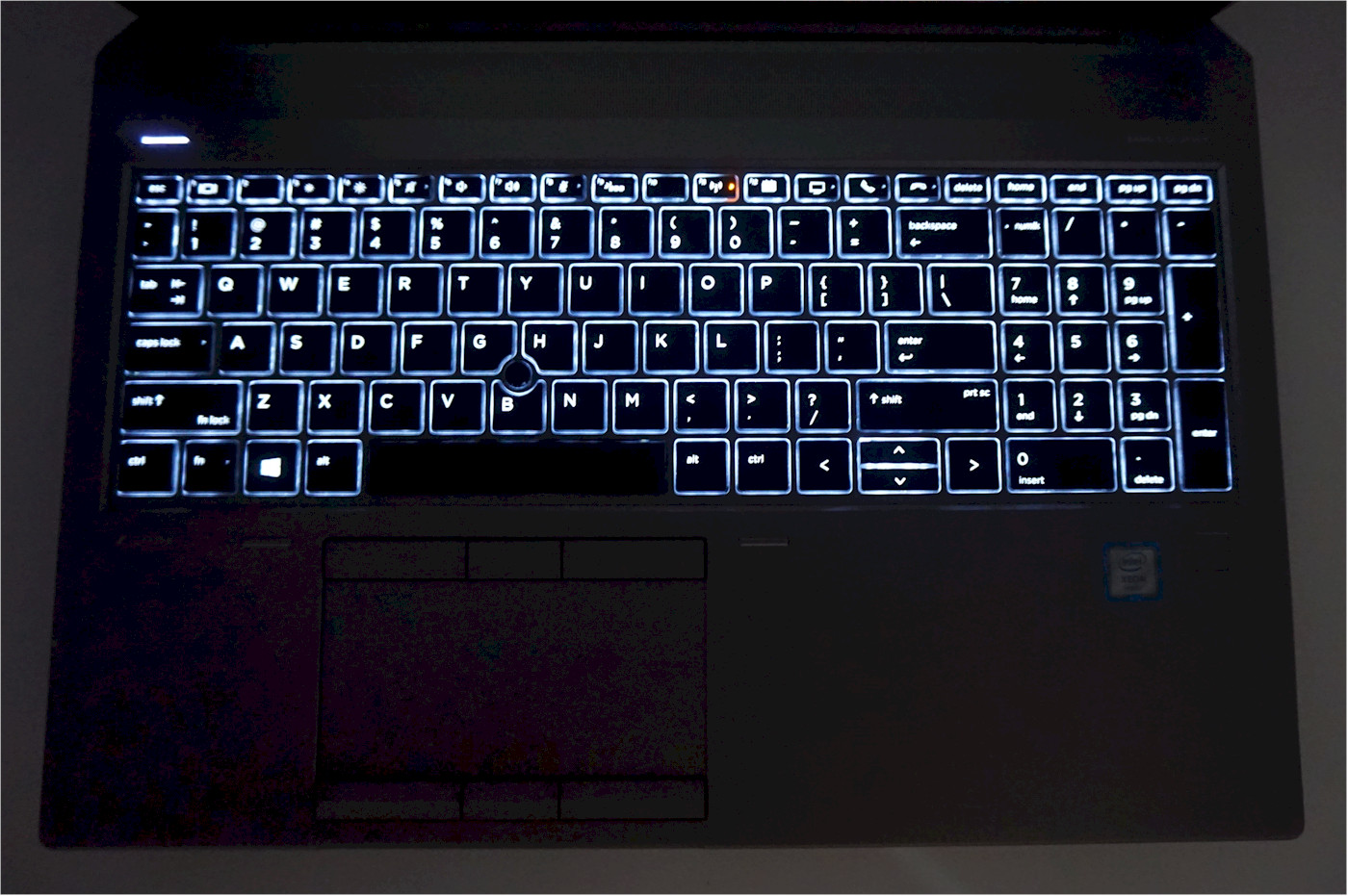 HP Zbook 15 G6 Xeon E-2286M 32GB 512GB NVIDIA Quadro RTX 3000 6GB – Very Good