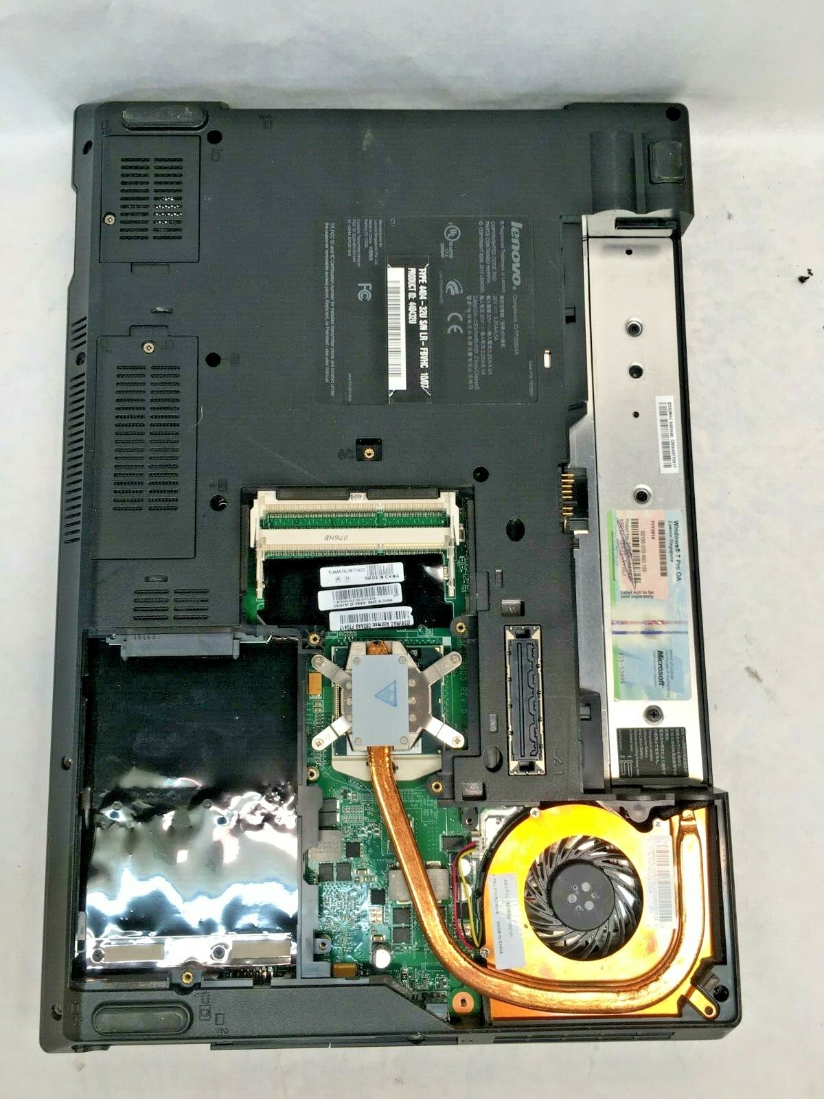 Lenovo ThinkPad L412 Core i3 Laptop For Parts Boots No Keyboard/HDD/DVD/Batt JR
