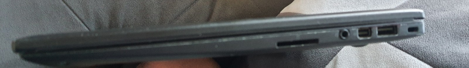 Lenovo 14″ Thinkpad X1 Carbon Intel i7 – 3667U 2.0GHz 8GB RAM 256GB Window10pro