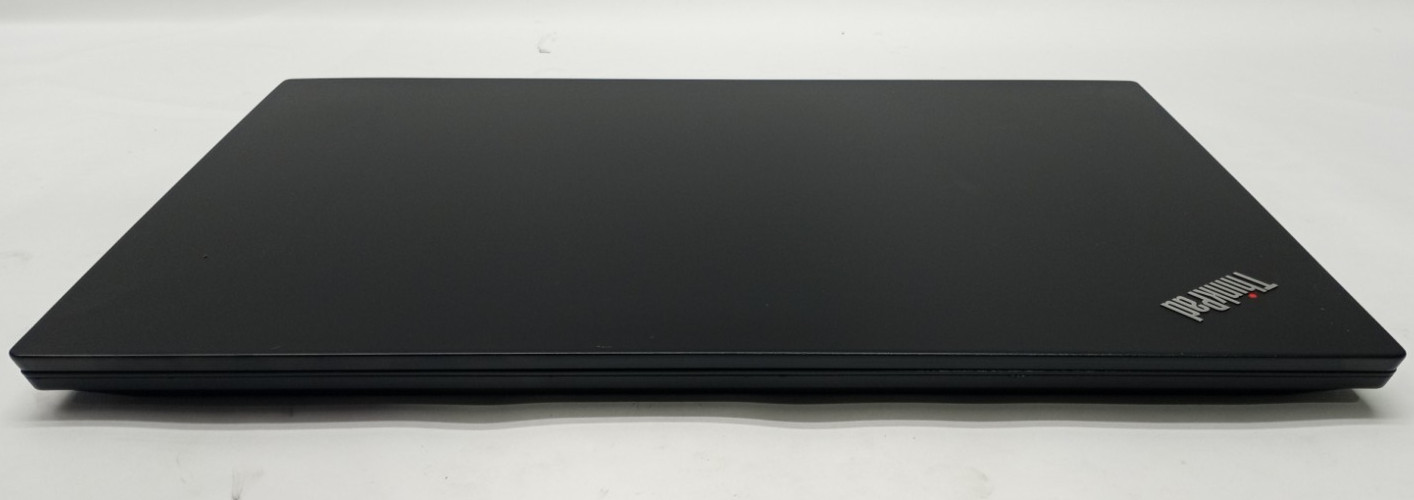 Lenovo ThinkPad E590 15.6″ i5-8265U@1.6GHz 8GB RAM 256GB NVMe Win 11 Pro MC758*!