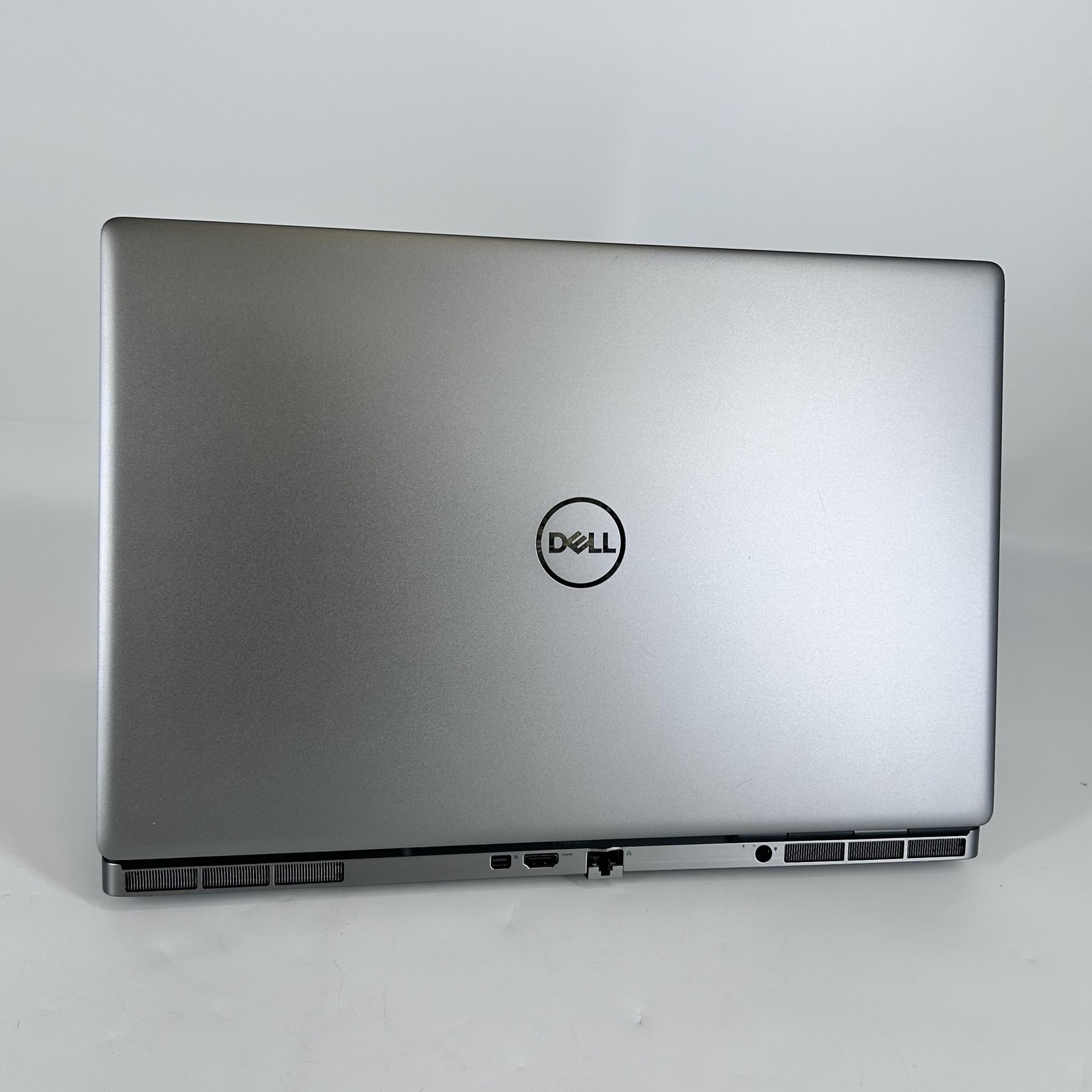 Dell Precision 7760 17 4K Xeon W-11855M 3.20GHz 32GB 2TB SSD RTX A3000 Very Good