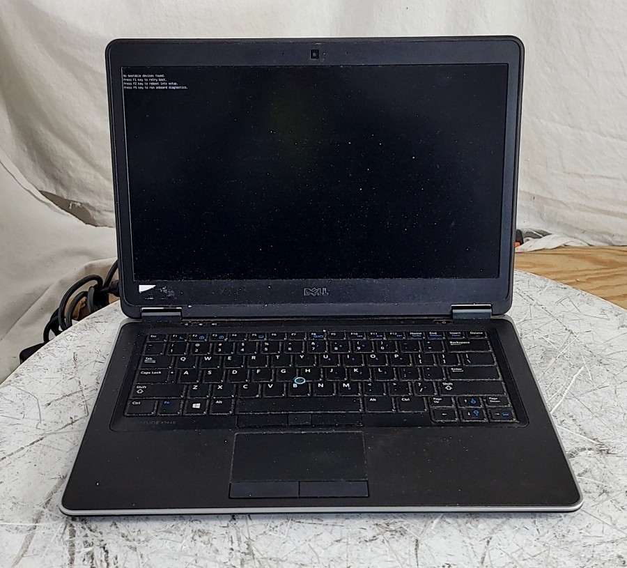 DELL LATITUDE E7440 Laptop Core I5-4310U 2GHz 8GB 256GB SEE NOTES