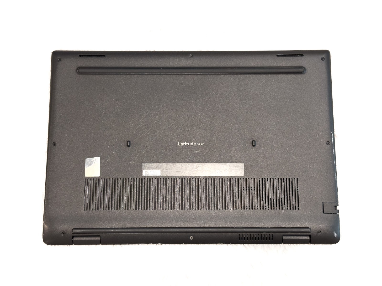 Dell Latitude 3420 | i7-1165G7, NVIDIA MX450, 16GB RAM, 500GB SSD, Win 11 Pro