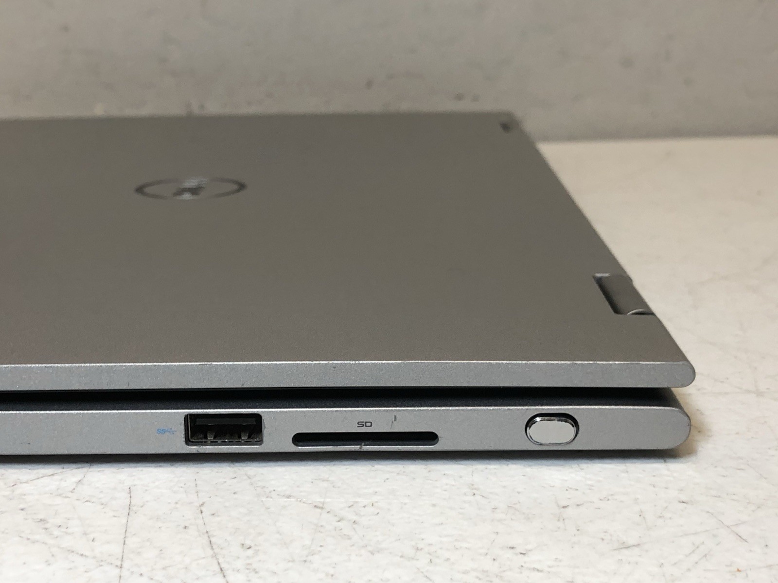 PLEASE READ. Dell Inspiron 13 7000 Series P57G 2-in-1 Intel Core i5 13.3″ Laptop