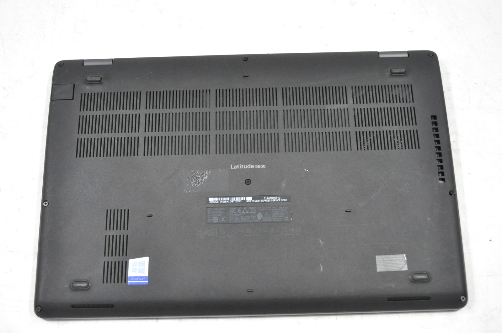 Dell Latitude 5500 Intel Core i5-8265U No RAM No HDD #1530
