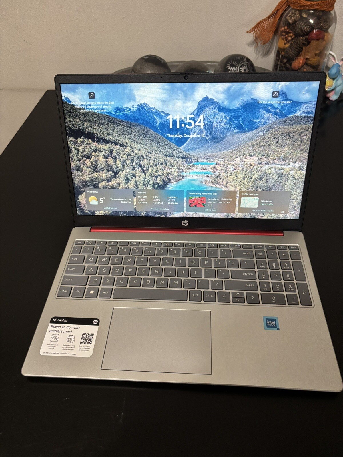 HP 15 Laptop 15.6″ HD Pentium Quad-Core N200 16GB 128GB SSD Webcam Win 11 Red