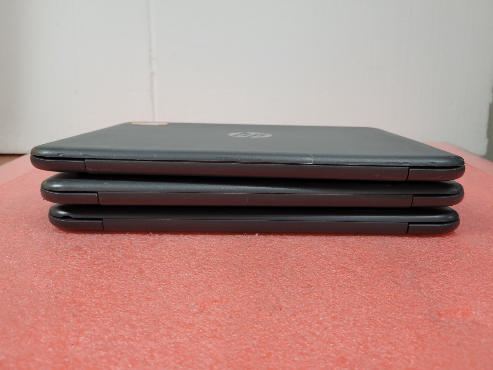 3x HP Chromebook 11 G6 EE 4GB RAM 32GB SSD w/ Power Adapters3 PD94UT#ABA | LP525