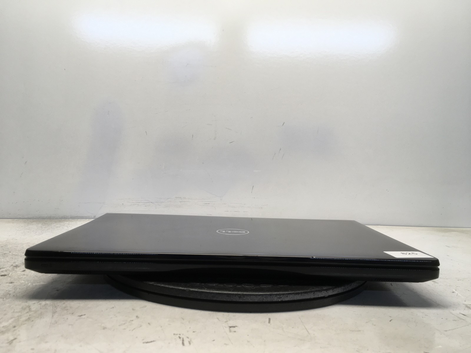 Dell Inspiron 5558 Intel i3-5015U 2.1GHz 6 GB NO HDD No Batt