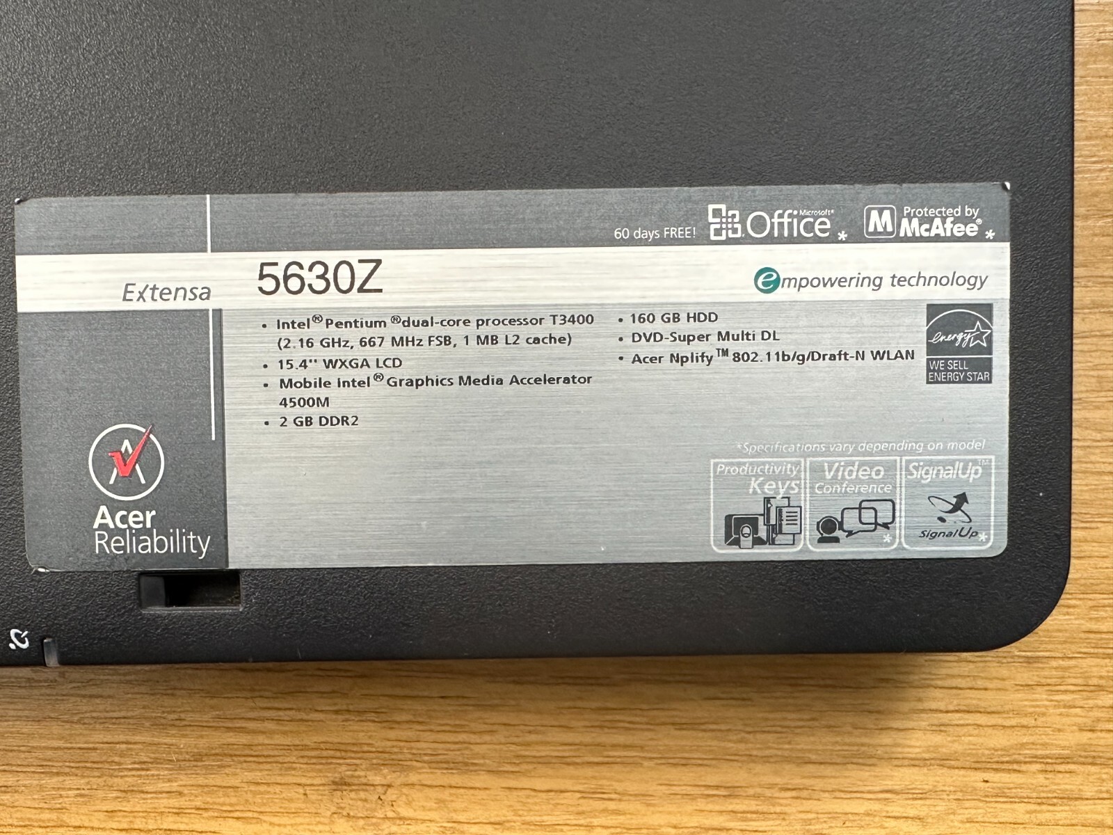 Acer Extensa 5630Z 15.4″ Notebook / Dual Core T3400 / No HDD / 4GB Laptop