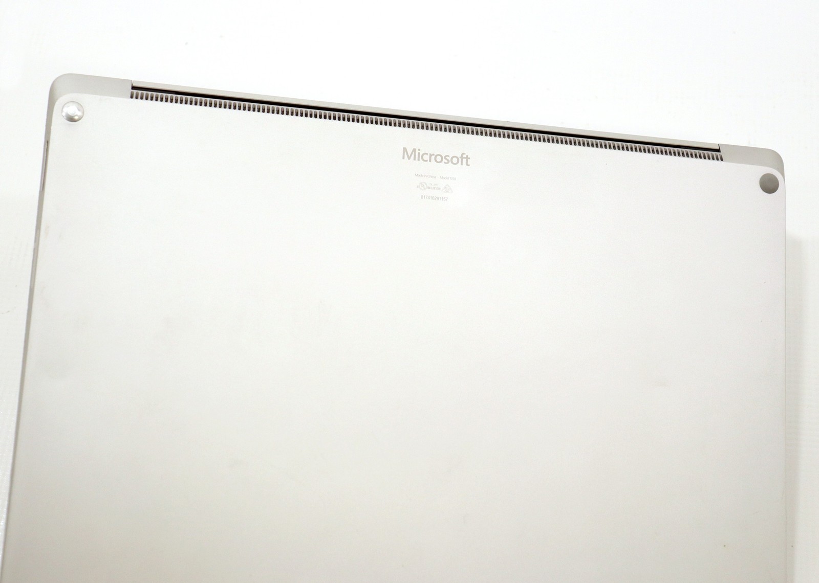 Microsoft Surface Laptop 2 Touch 1769 Core i7-8650U 16GB 512GB NVMe W11P