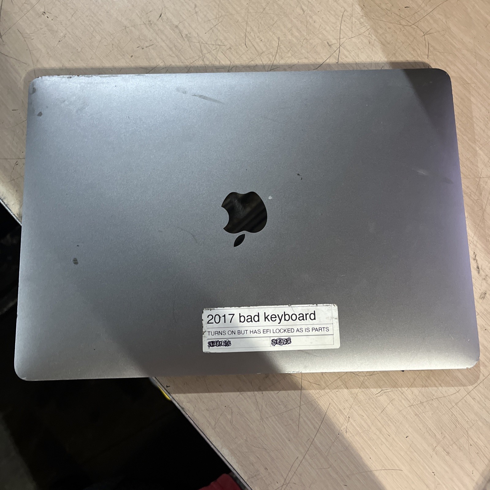 APPLE MACBOOK PRO 13″ MID-2017 CORE I5-7360U 2.3GHZ 8GB RAM NO HD