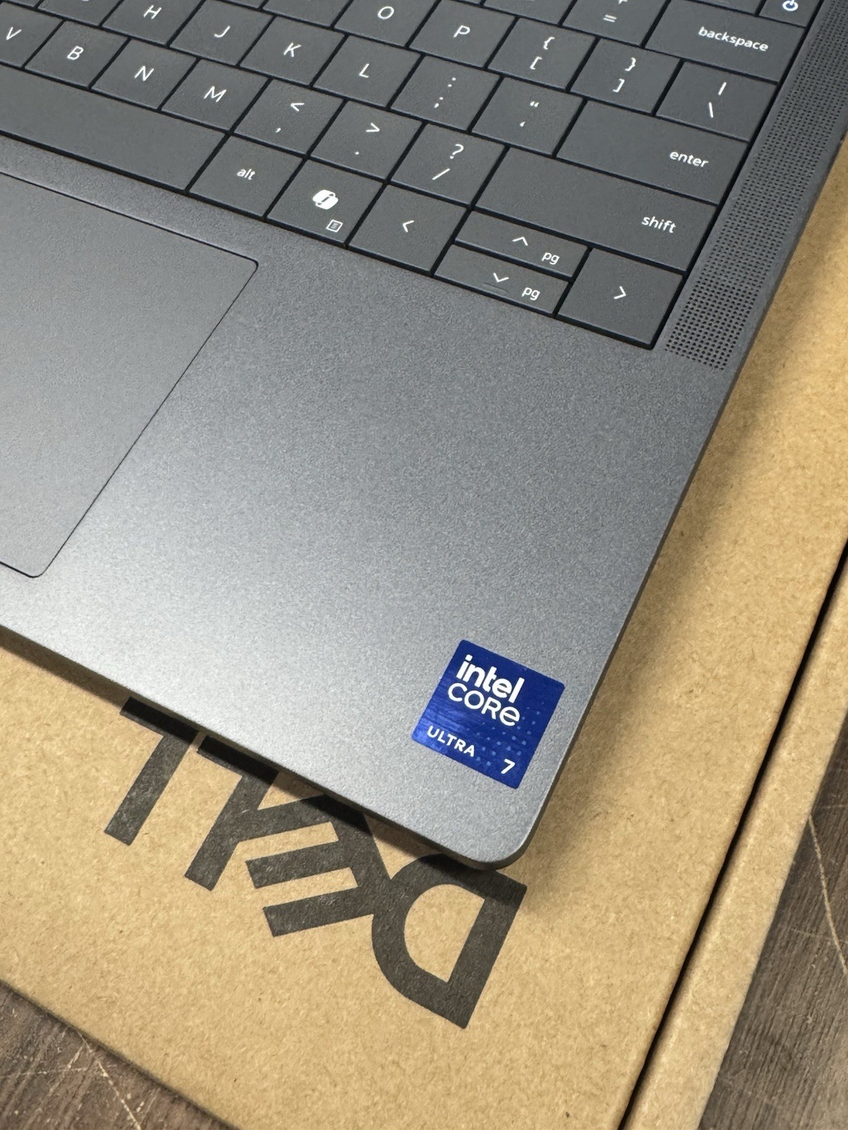 Dell Pro Premium PA14250, 16gb DDR5, 1Tb SSD , 3Years Dell Warranty.
