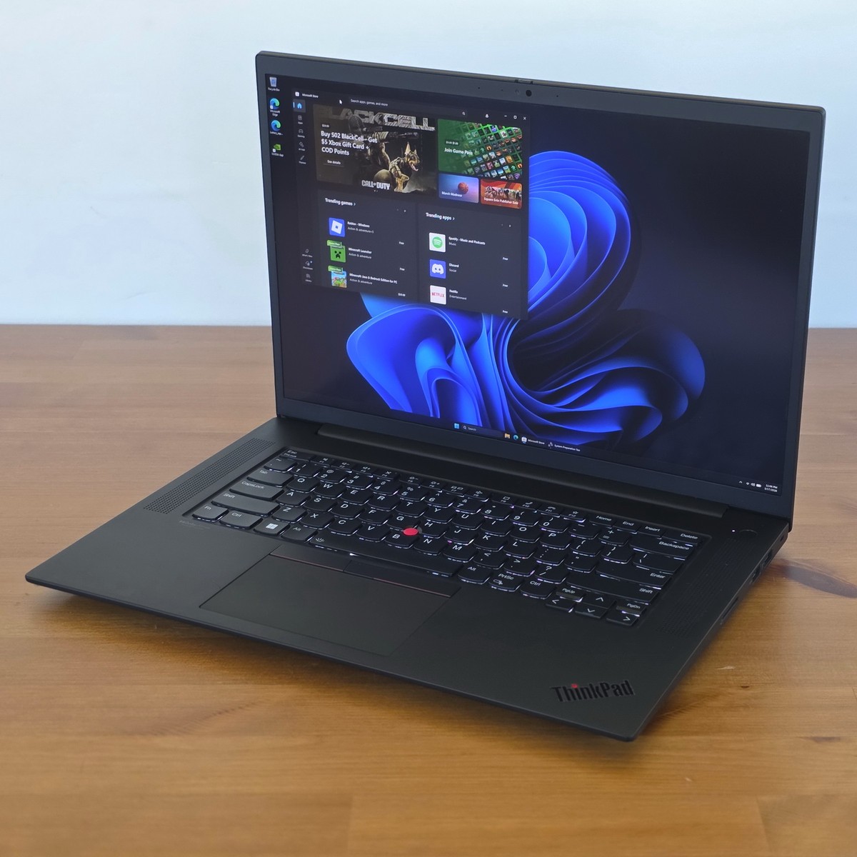 Lenovo ThinkPad P1 Gen 4 i7-11850H 32GB 16″ 2560×1600 NVIDIA RTX 3080 1TB SSD