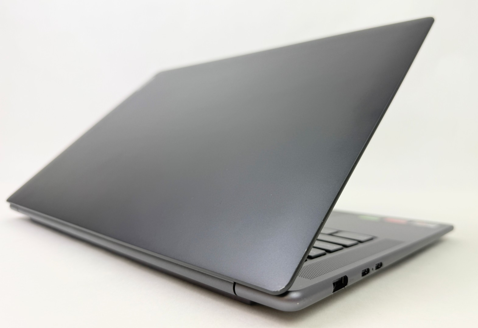 Lenovo Slim 7 ProX 14.5″ 3K Touch Ryzen 9 6900HS 32GB 1TB RTX 3050 W11H – Read