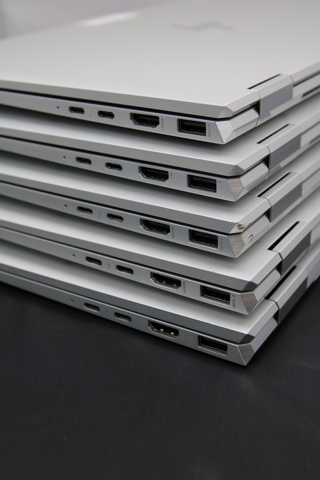 HP EliteBook x360 1040 G8 – i5-1145G7 – 16GB, 256GB, Windows 11 – Lot of 5 +ADP