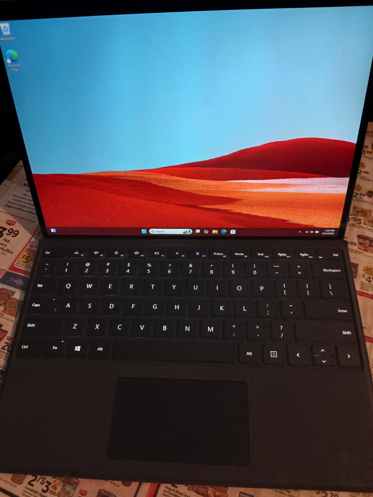 microsoft surface pro x sq1@3.0 8GB Ram 256GB SSD Qualcomm Adreno 680 WIN 11 Pro