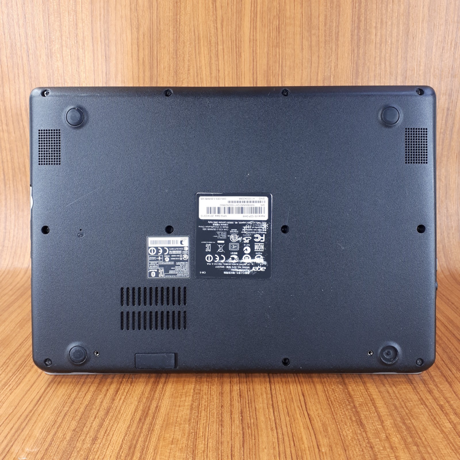 Acer Aspire V5-122P-0449 MS2377 11.6″ Touch Laptop AMD A4-1250 10GB 240GB W10H