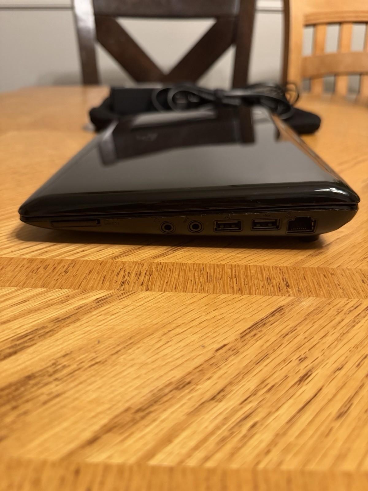 Asus EEE PC 1005HA Windows 7 10in Mini Black Laptop Intel Atom N280 220Gb HDD