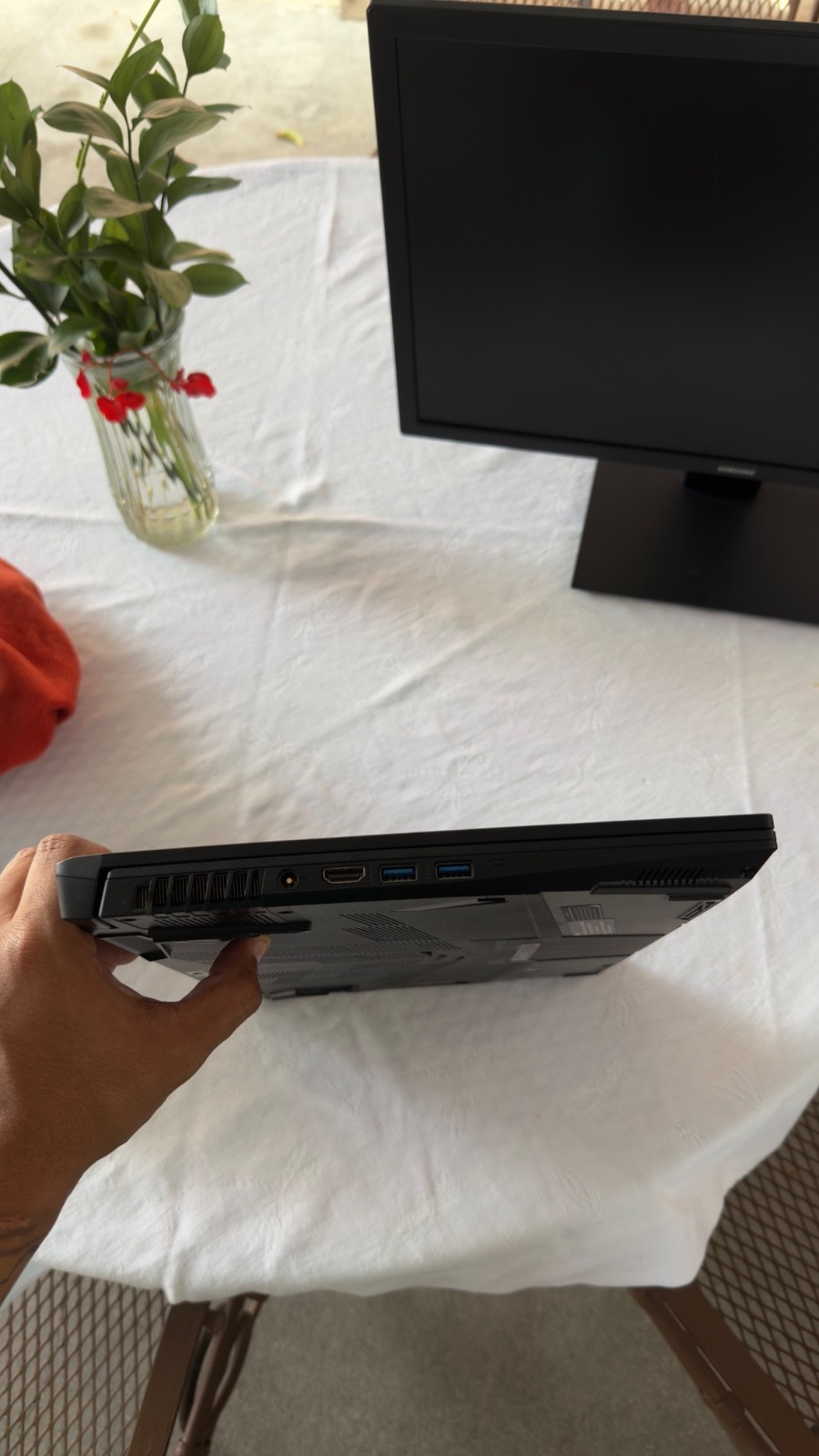 MSI GF75 Thin 10SCSXR, 17.3 screen, 32 gb ram, black,