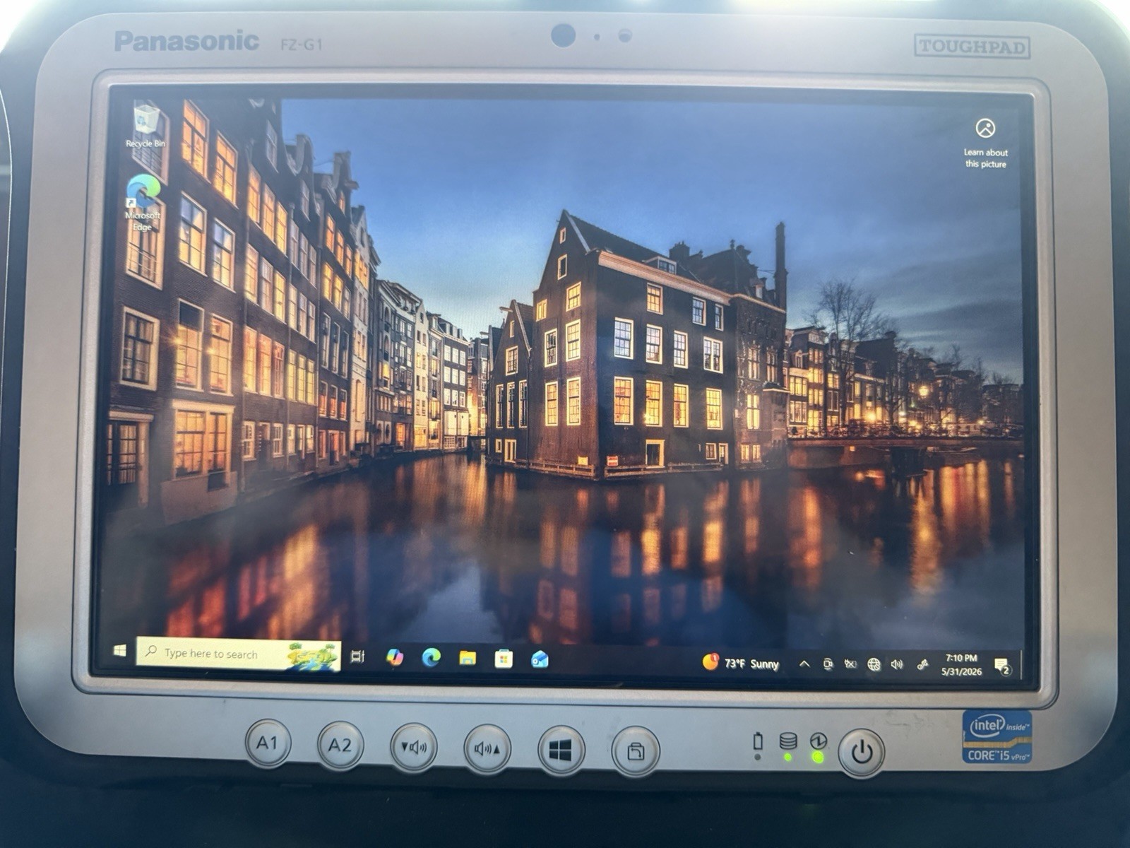 Panasonic FZ-G1 10.1” i5-3437U 1.9GHz 8GB 128GB SSD With Docking Station