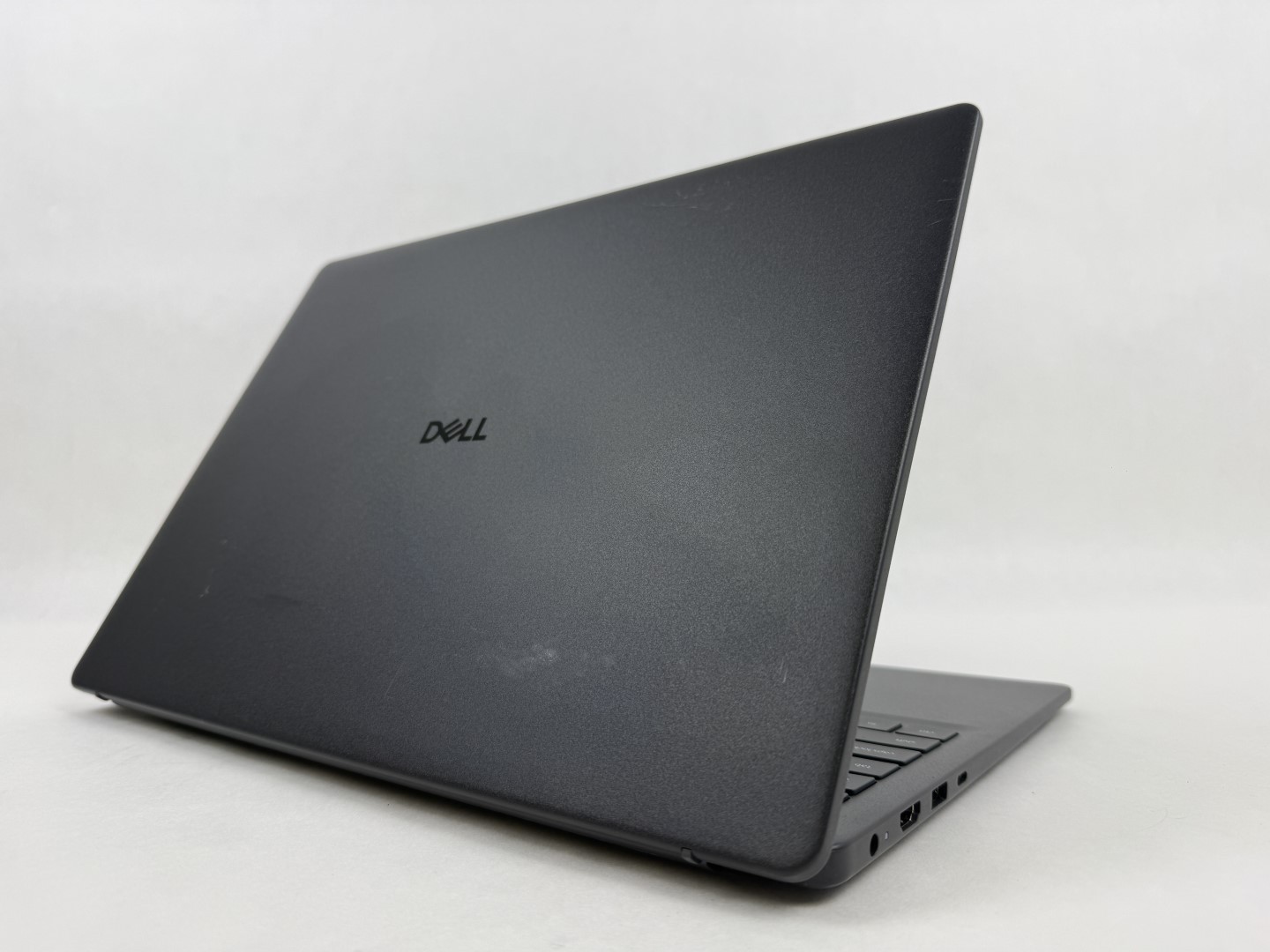 Dell 16 DC16255 16″ 1920×1200 FHD+ Touch Ryzen 7 250 16GB 1TB SSD W11H Laptop