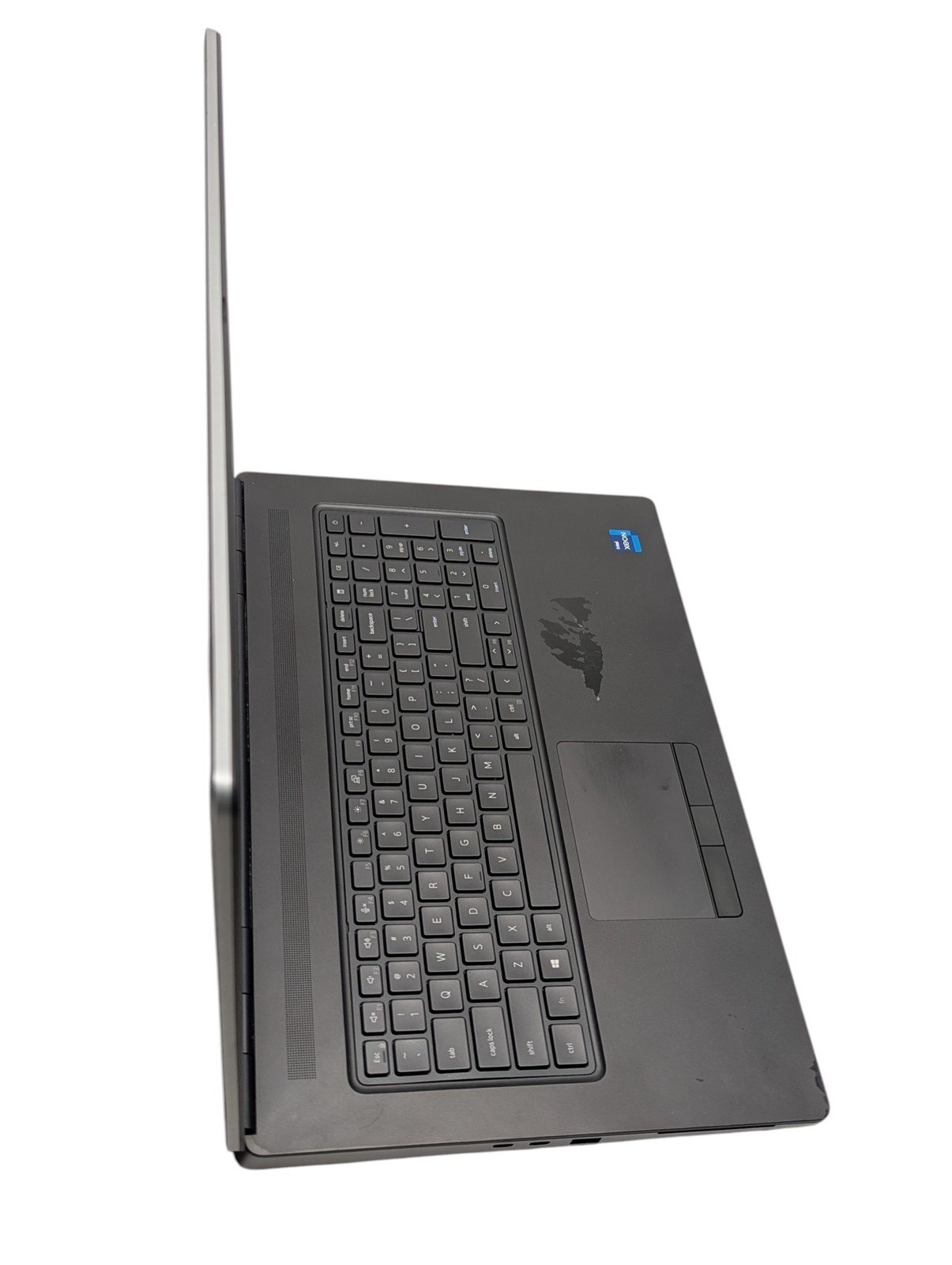 Dell Precision 7760 17″ W-11855M 3.20GHz 32GB RAM 2TB Grade D