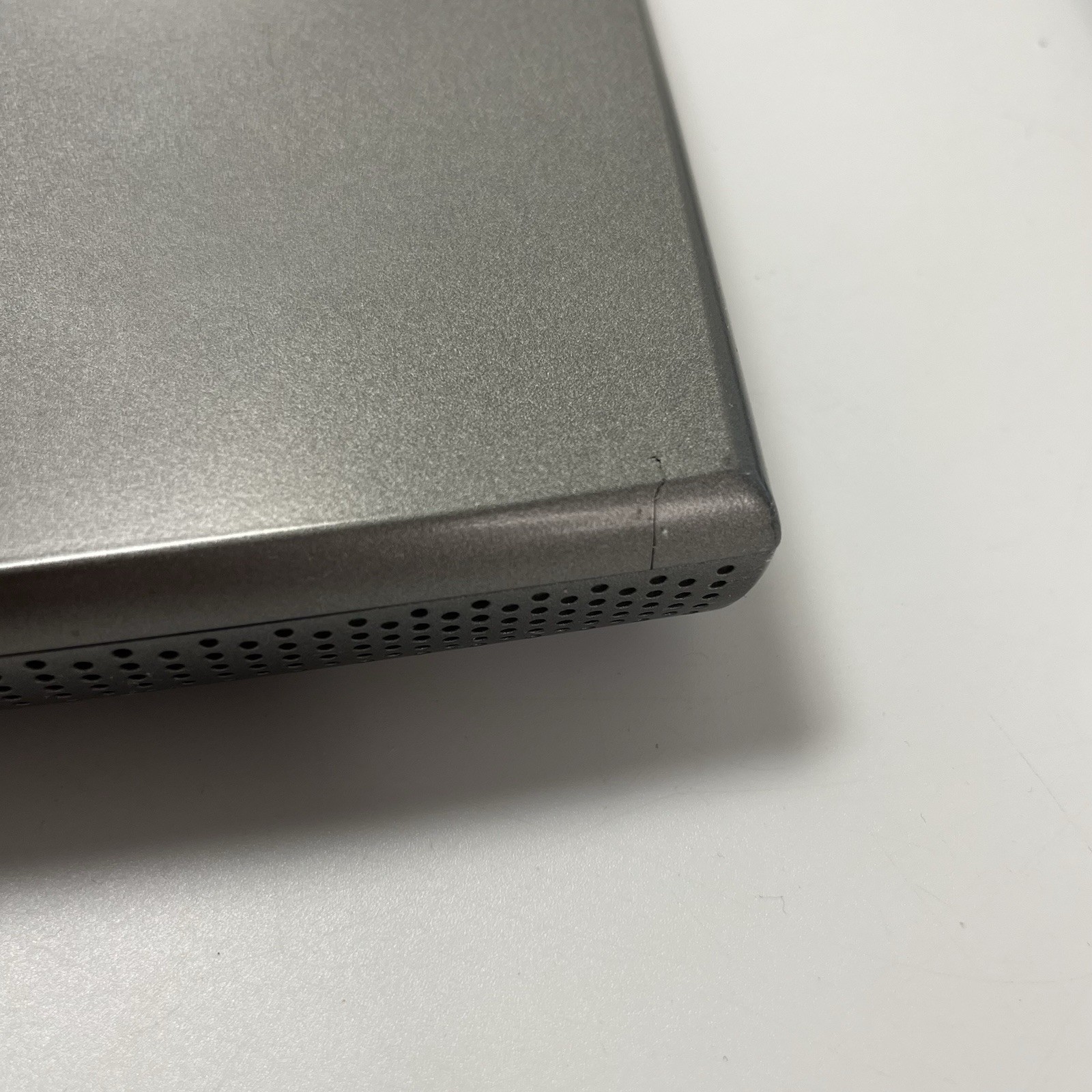 2002 Dell Inspiron 5100 14.1″ Laptop Pentium 4 2.53GHz 30GB Windows XP