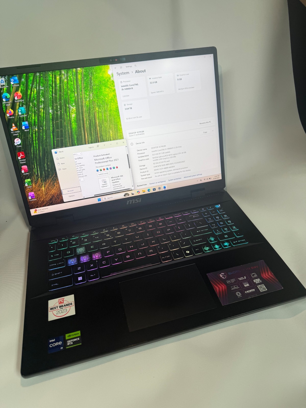 MSI Sword 17 HX B14V – 4TB SSD- i9 14900HX – 32GB DDR5- RTX 4070-MS Office 21 P