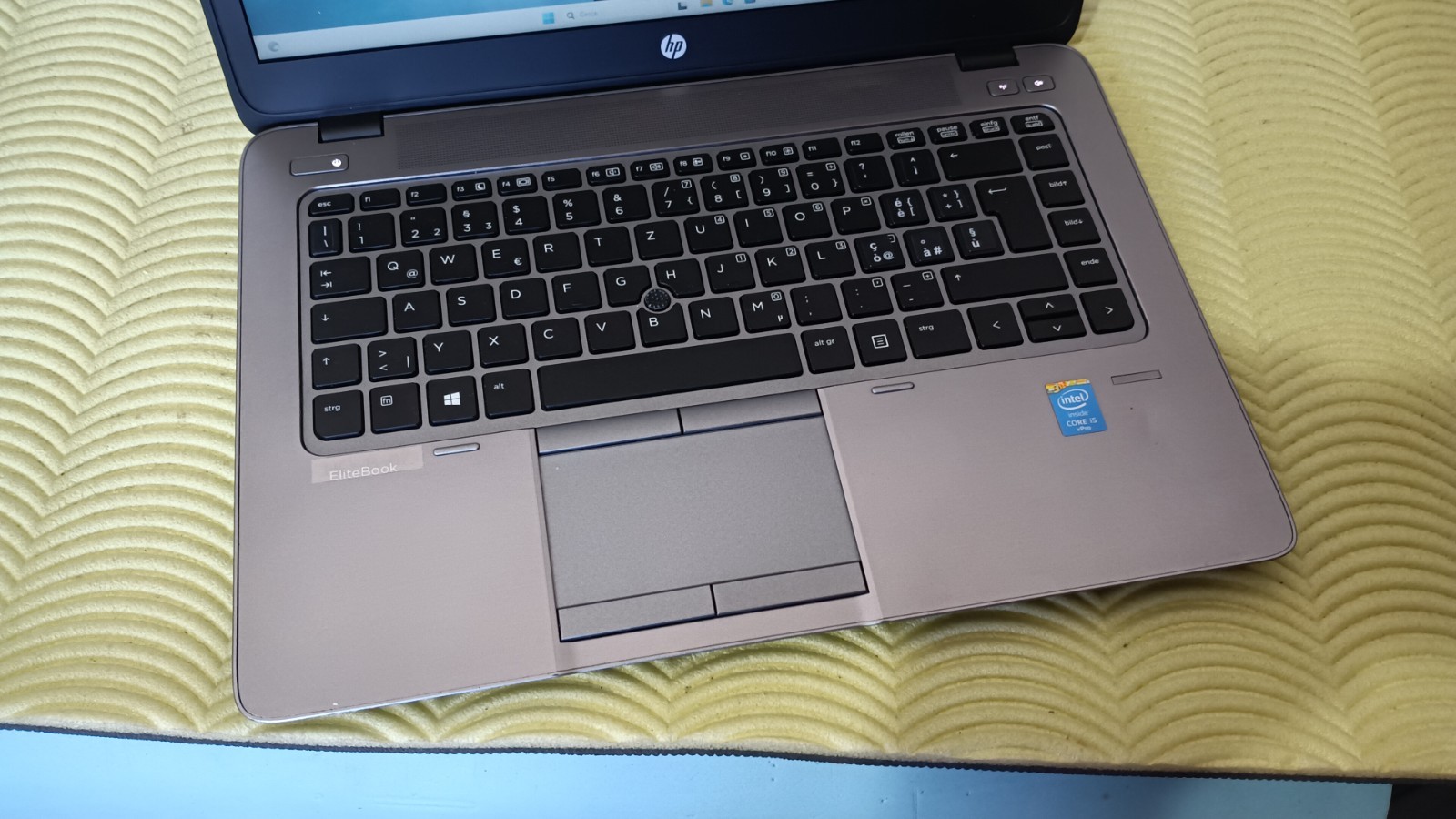 HP ELITEBOOK 840 G2 i5-5500 14″ 1600X900 8gb 256GB NVME WIN11