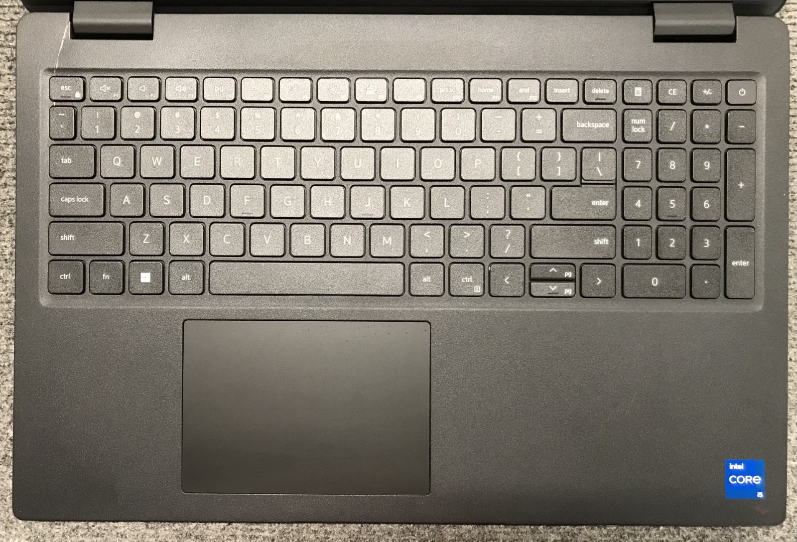 Dell Latitude 3520 15.6″ Laptop i5-1135G7 8GB RAM 256GB NVMe