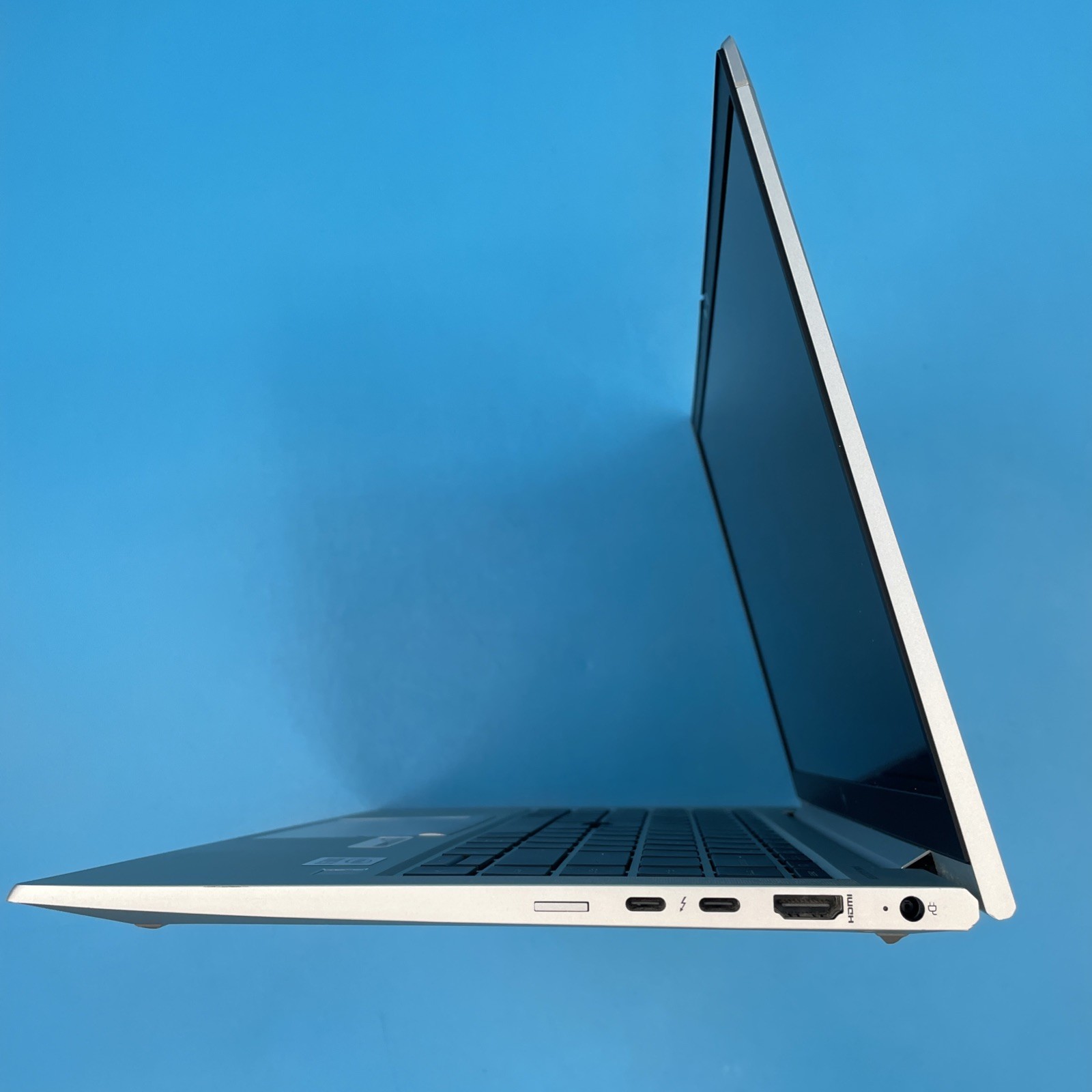 HP EliteBook 840 G7 | i5-10210U | 16GB RAM | NO DRIVE/OS | 74% BATTERY