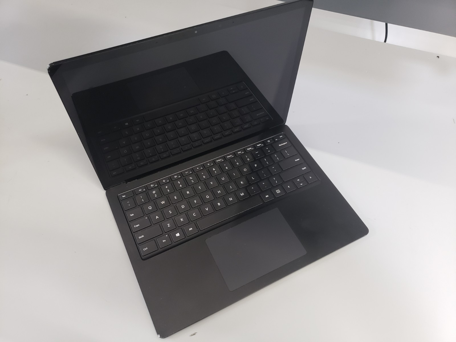 MICROSOFT SURFACE LAPTOP 4 1951 | i7-1185G7 | 512GB SSD | 16GB | PARTS (READ)