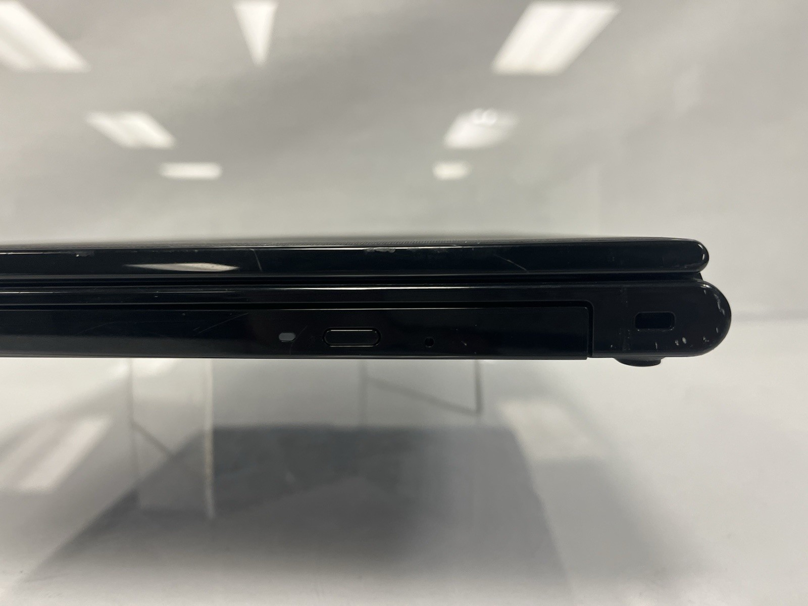 DELL INSPIRON 5551 Pentium N3540 2.16GHz 4GB Ram NO HDD FOR PARTS