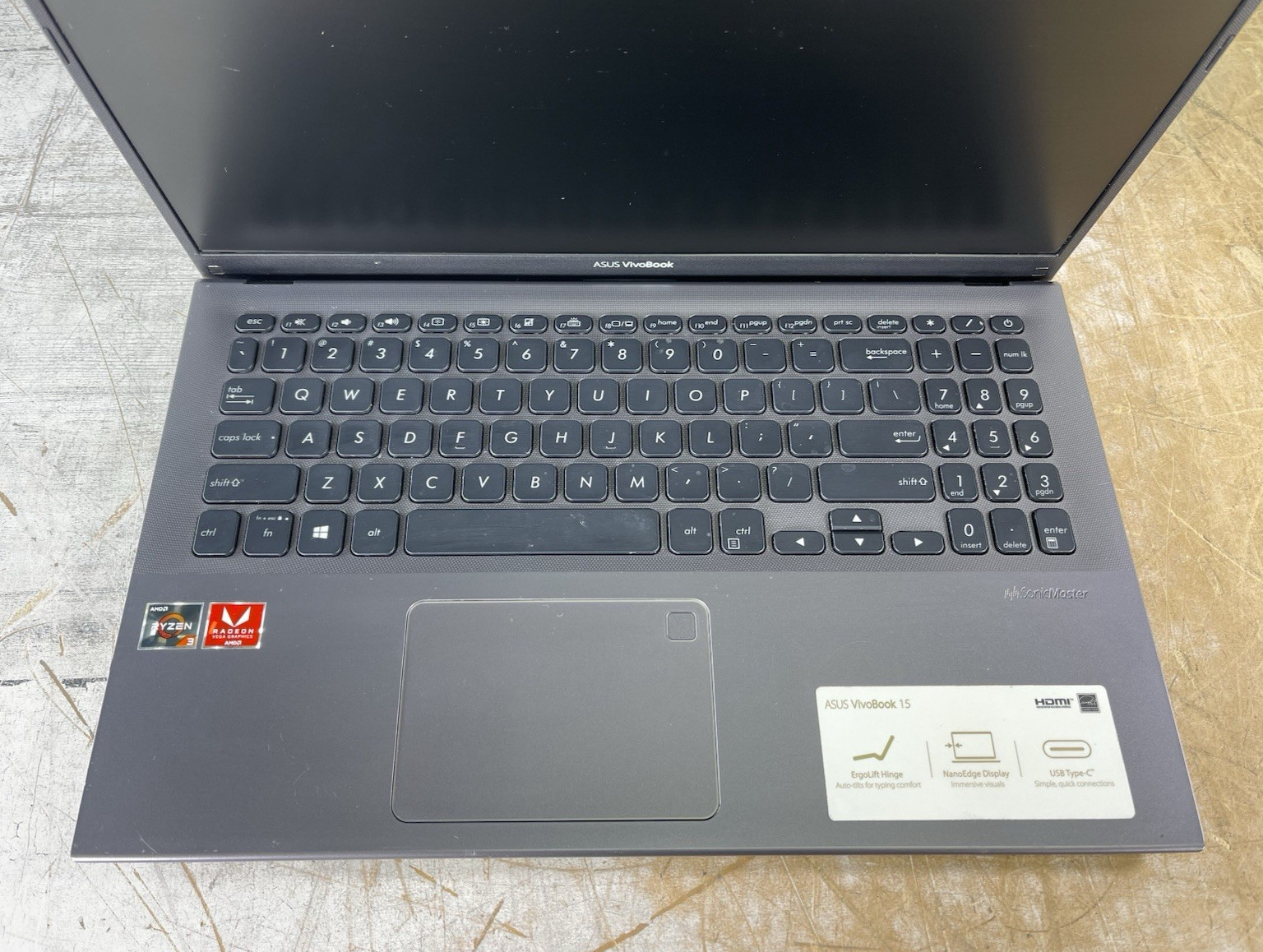 ASUS VIVOBOOK F512D RYZEN 3 3200U @ 2.60GHz, 16GB RAM, NO HDD/OS – (FOR PARTS)
